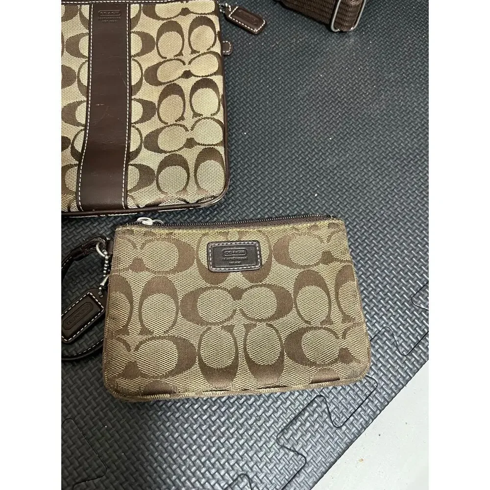 Coach‎ Signature Canvas Brown Stripe Leather Jacquard Crossbody And Wallet